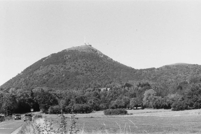 Galerie 2 — Le Puy de Dôme n&b