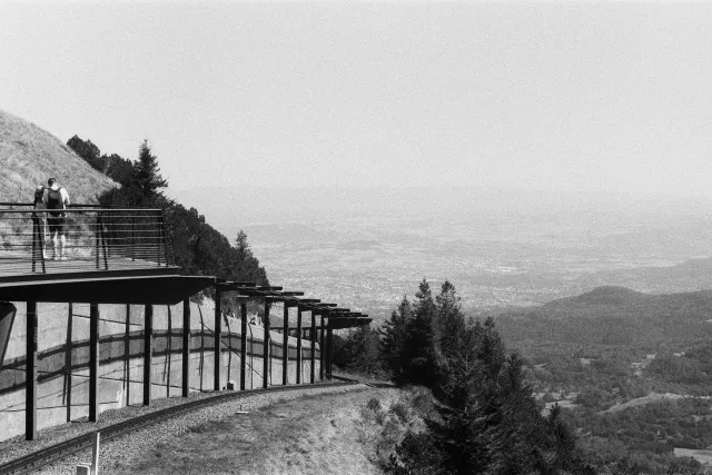 Galerie 2 — Le Puy de Dôme n&b
