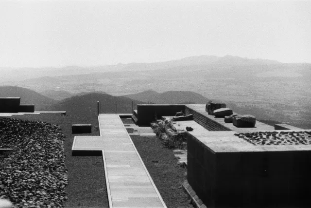 Galerie 2 — Le Puy de Dôme n&b