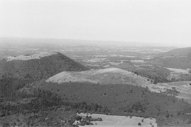 Galerie 2 — Le Puy de Dôme n&b