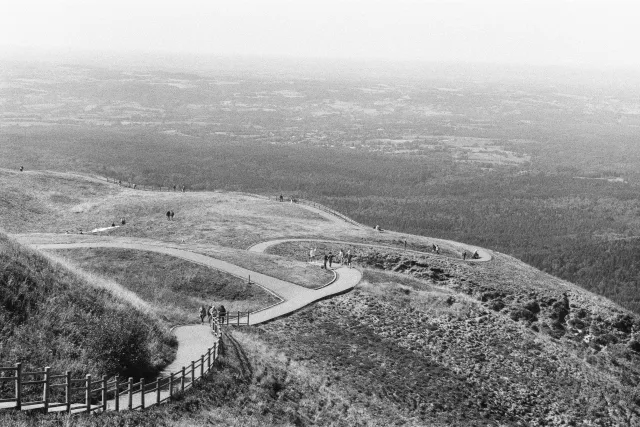 Galerie 2 — Le Puy de Dôme n&b
